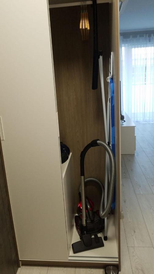 Private Apartment, Aircondition, Hd Tv Pl & De, Wifi, Garage, Fully Equipped, Near Beach Kolobrzeg Bagian luar foto