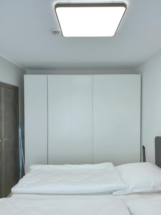Private Apartment, Aircondition, Hd Tv Pl & De, Wifi, Garage, Fully Equipped, Near Beach Kolobrzeg Bagian luar foto
