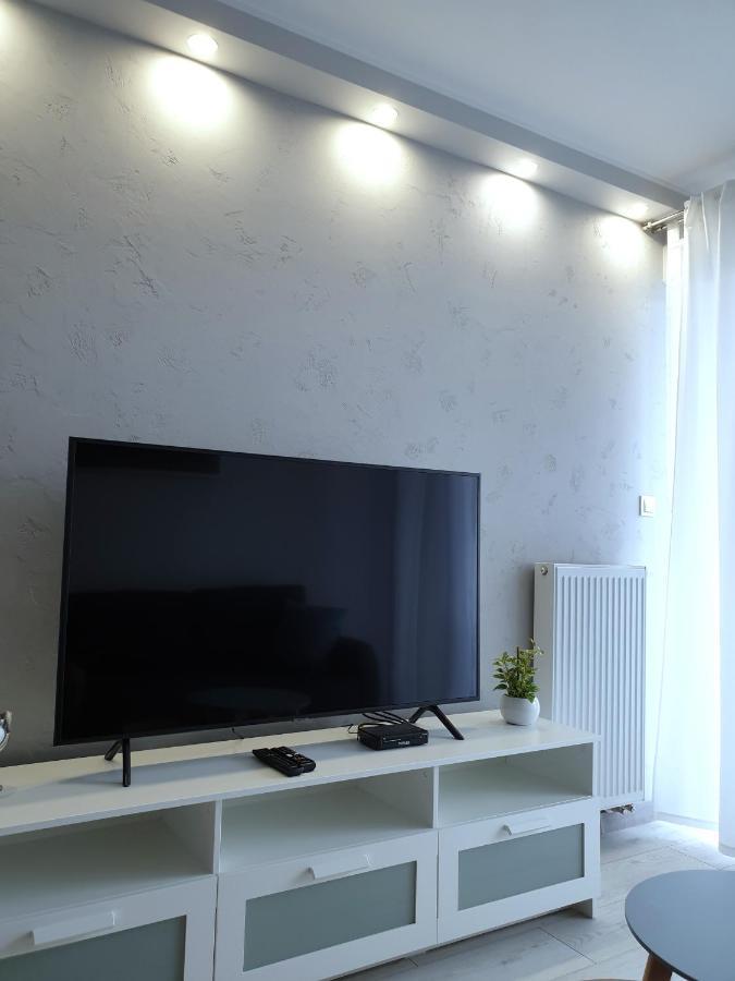 Private Apartment, Aircondition, Hd Tv Pl & De, Wifi, Garage, Fully Equipped, Near Beach Kolobrzeg Bagian luar foto