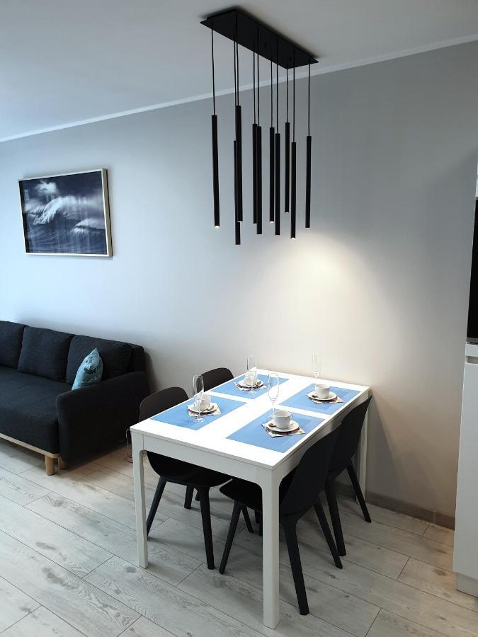 Private Apartment, Aircondition, Hd Tv Pl & De, Wifi, Garage, Fully Equipped, Near Beach Kolobrzeg Bagian luar foto