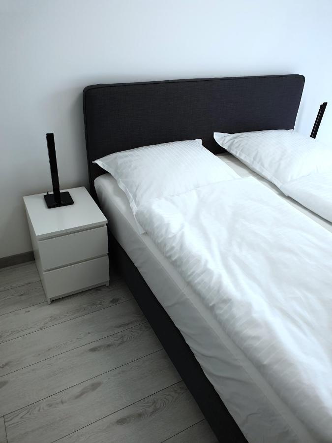 Private Apartment, Aircondition, Hd Tv Pl & De, Wifi, Garage, Fully Equipped, Near Beach Kolobrzeg Bagian luar foto